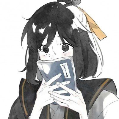 女子开车忘拉手刹把自己撞了
